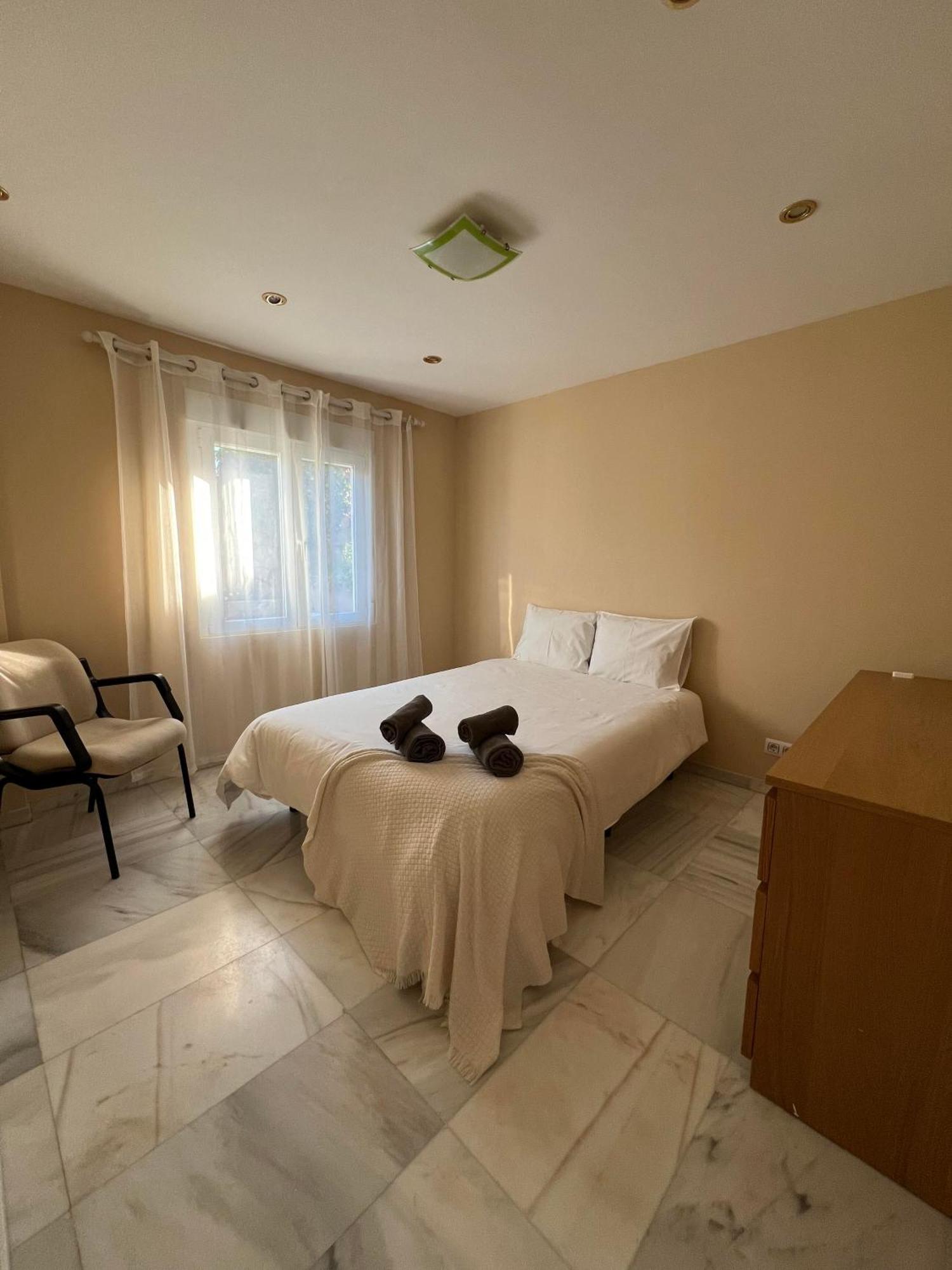 Estupenda Villa En Las Afueras Colmenar de Oreja エクステリア 写真